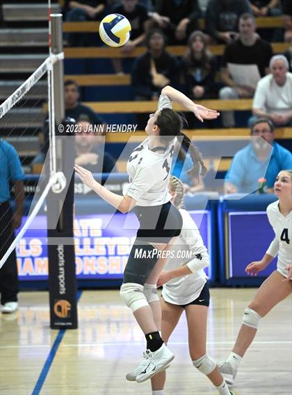 Thumbnail 2 in Ripon Christian @ Redwood (CIF State D3 Final) photogallery.