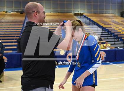 Thumbnail 2 in Ripon Christian @ Redwood (CIF State D3 Final) photogallery.