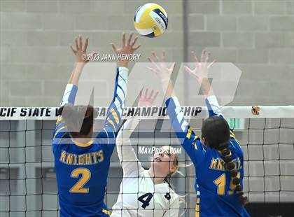 Thumbnail 2 in Ripon Christian @ Redwood (CIF State D3 Final) photogallery.