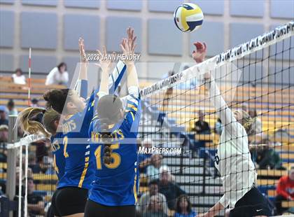 Thumbnail 1 in Ripon Christian @ Redwood (CIF State D3 Final) photogallery.