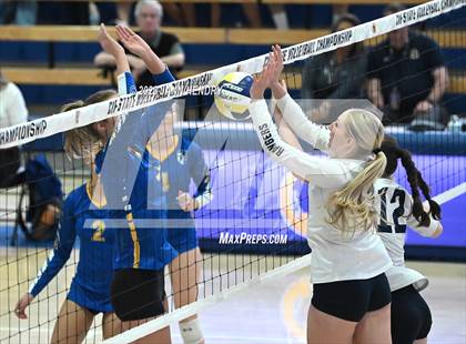 Thumbnail 1 in Ripon Christian @ Redwood (CIF State D3 Final) photogallery.
