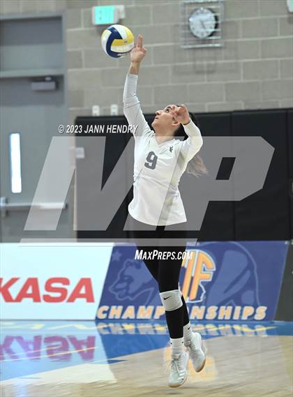 Thumbnail 3 in Ripon Christian @ Redwood (CIF State D3 Final) photogallery.