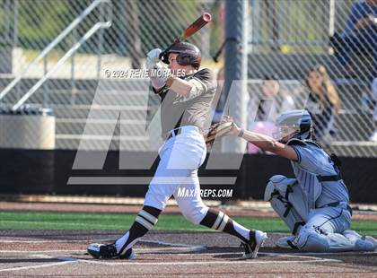 Thumbnail 3 in Loyola vs St Francis photogallery.