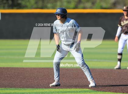 Thumbnail 3 in Loyola vs St Francis photogallery.