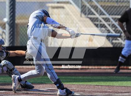 Thumbnail 1 in Loyola vs St Francis photogallery.