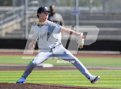 Thumbnail 1 in Loyola vs St Francis photogallery.