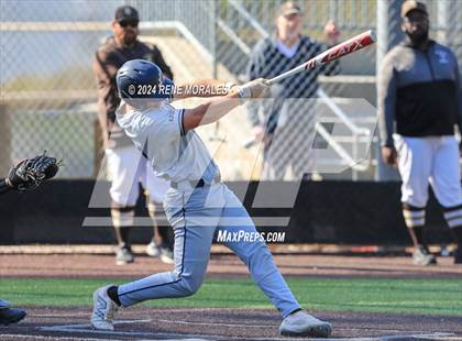 Thumbnail 3 in Loyola vs St Francis photogallery.