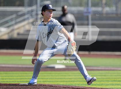 Thumbnail 3 in Loyola vs St Francis photogallery.