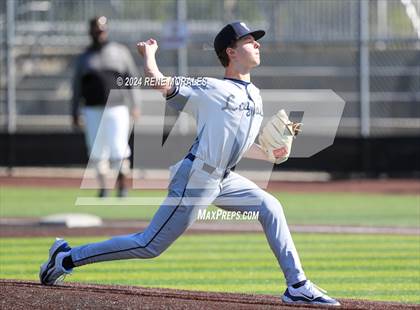 Thumbnail 1 in Loyola vs St Francis photogallery.