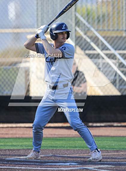 Thumbnail 3 in Loyola vs St Francis photogallery.