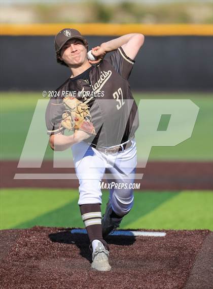 Thumbnail 1 in Loyola vs St Francis photogallery.