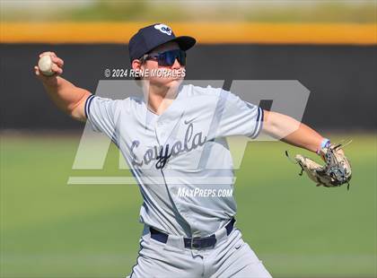 Thumbnail 3 in Loyola vs St Francis photogallery.