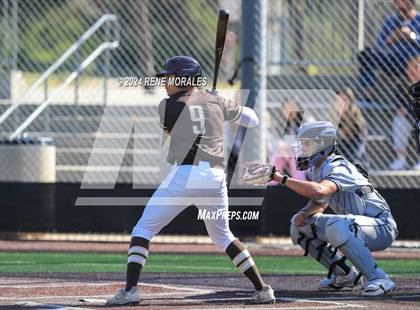 Thumbnail 1 in Loyola vs St Francis photogallery.