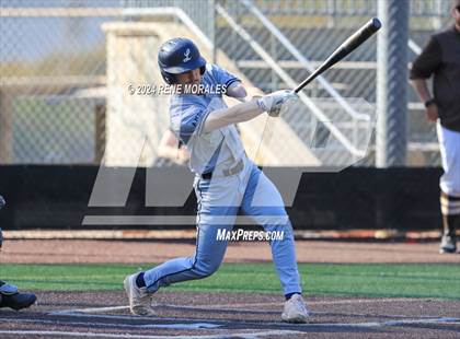 Thumbnail 2 in Loyola vs St Francis photogallery.