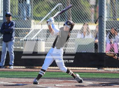 Thumbnail 3 in Loyola vs St Francis photogallery.