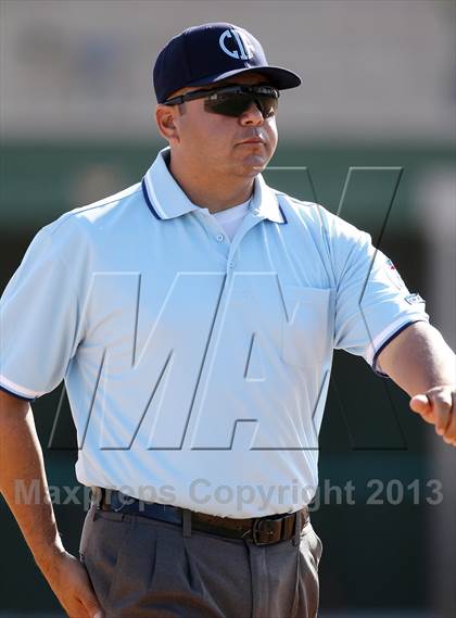 Thumbnail 3 in Carson vs. Kennedy (CIF LA City Section D1 Final) photogallery.