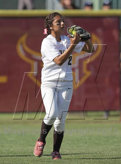Thumbnail 3 in Carson vs. Kennedy (CIF LA City Section D1 Final) photogallery.
