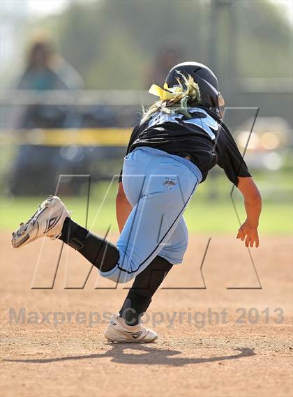 Thumbnail 3 in Carson vs. Kennedy (CIF LA City Section D1 Final) photogallery.