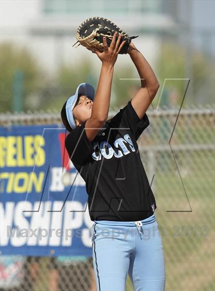 Thumbnail 2 in Carson vs. Kennedy (CIF LA City Section D1 Final) photogallery.