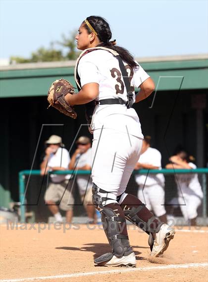 Thumbnail 2 in Carson vs. Kennedy (CIF LA City Section D1 Final) photogallery.