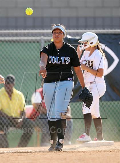 Thumbnail 3 in Carson vs. Kennedy (CIF LA City Section D1 Final) photogallery.