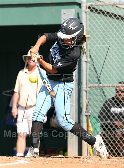 Thumbnail 1 in Carson vs. Kennedy (CIF LA City Section D1 Final) photogallery.