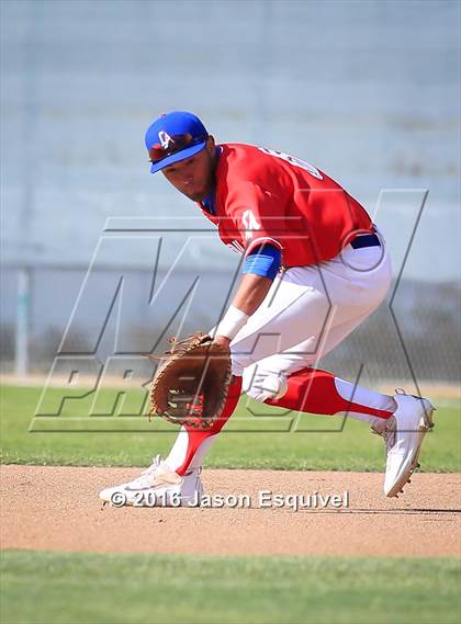 Thumbnail 2 in Los Altos vs. Walnut photogallery.