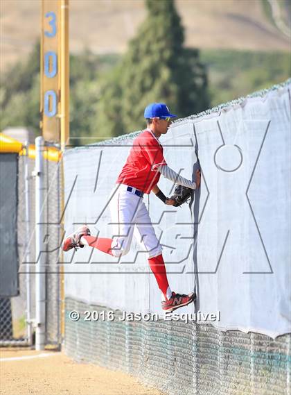 Thumbnail 3 in Los Altos vs. Walnut photogallery.