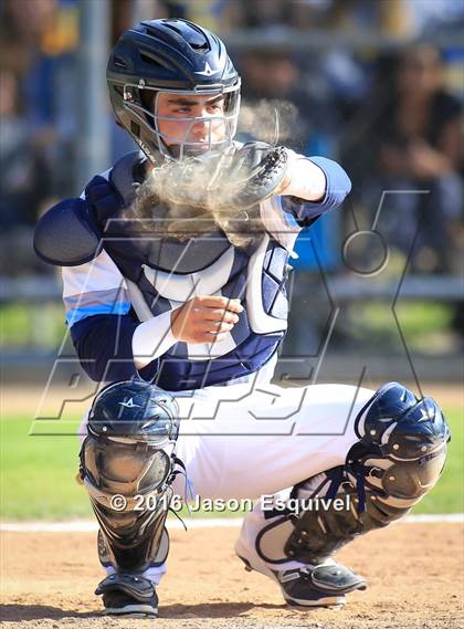 Thumbnail 2 in Los Altos vs. Walnut photogallery.