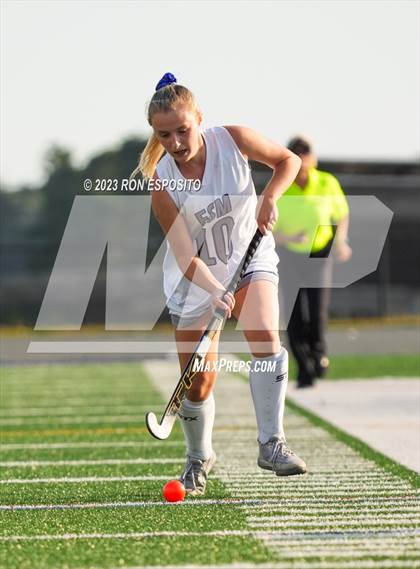 Thumbnail 2 in East Islip @ Eastport-South Manor photogallery.