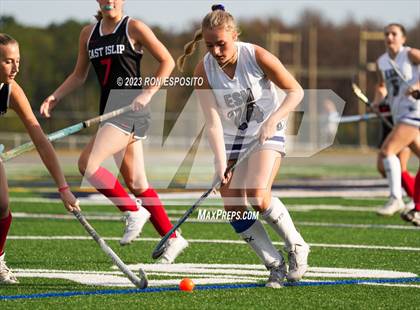 Thumbnail 3 in East Islip @ Eastport-South Manor photogallery.