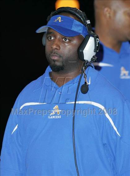 Thumbnail 2 in Bishop Amat @ Notre Dame photogallery.