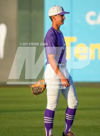 Thumbnail 1 in Sabino @ Valley Christian (AIA 3A Semifinals) photogallery.