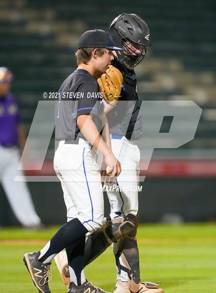 Thumbnail 2 in Sabino @ Valley Christian (AIA 3A Semifinals) photogallery.