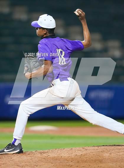 Thumbnail 2 in Sabino @ Valley Christian (AIA 3A Semifinals) photogallery.