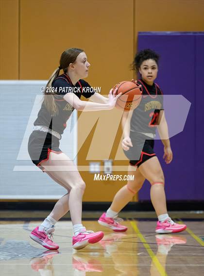 Thumbnail 2 in Lake Stevens vs. Newport - Bellevue (WIAA 4A District 1/2) photogallery.