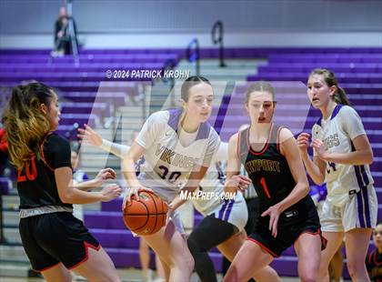 Thumbnail 3 in Lake Stevens vs. Newport - Bellevue (WIAA 4A District 1/2) photogallery.
