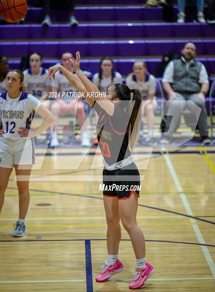 Thumbnail 3 in Lake Stevens vs. Newport - Bellevue (WIAA 4A District 1/2) photogallery.