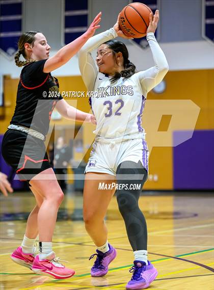Thumbnail 1 in Lake Stevens vs. Newport - Bellevue (WIAA 4A District 1/2) photogallery.