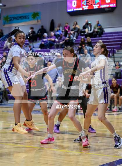 Thumbnail 3 in Lake Stevens vs. Newport - Bellevue (WIAA 4A District 1/2) photogallery.