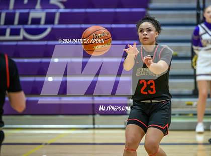 Thumbnail 2 in Lake Stevens vs. Newport - Bellevue (WIAA 4A District 1/2) photogallery.