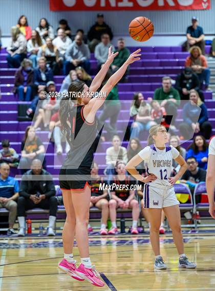 Thumbnail 2 in Lake Stevens vs. Newport - Bellevue (WIAA 4A District 1/2) photogallery.