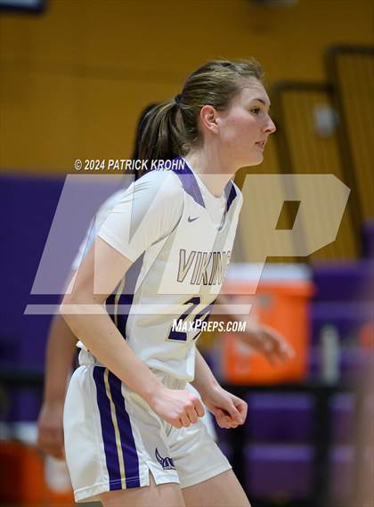 Thumbnail 2 in Lake Stevens vs. Newport - Bellevue (WIAA 4A District 1/2) photogallery.