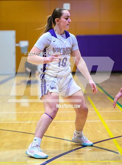 Thumbnail 2 in Lake Stevens vs. Newport - Bellevue (WIAA 4A District 1/2) photogallery.