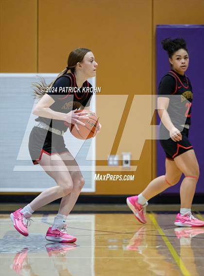 Thumbnail 1 in Lake Stevens vs. Newport - Bellevue (WIAA 4A District 1/2) photogallery.