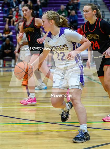 Thumbnail 1 in Lake Stevens vs. Newport - Bellevue (WIAA 4A District 1/2) photogallery.