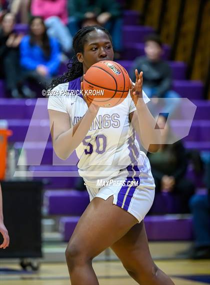 Thumbnail 2 in Lake Stevens vs. Newport - Bellevue (WIAA 4A District 1/2) photogallery.