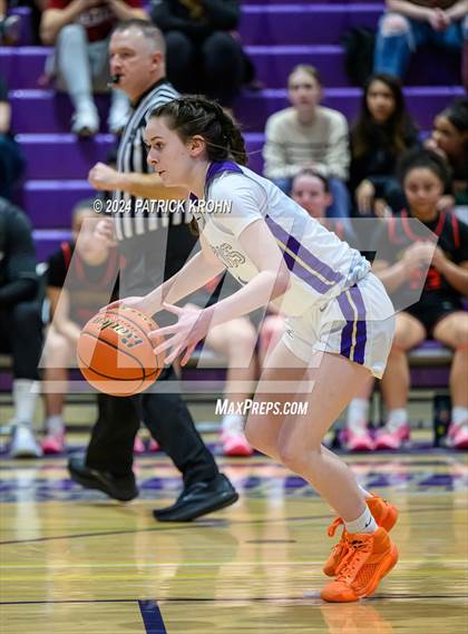 Thumbnail 3 in Lake Stevens vs. Newport - Bellevue (WIAA 4A District 1/2) photogallery.