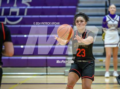 Thumbnail 1 in Lake Stevens vs. Newport - Bellevue (WIAA 4A District 1/2) photogallery.