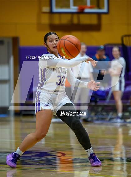 Thumbnail 1 in Lake Stevens vs. Newport - Bellevue (WIAA 4A District 1/2) photogallery.